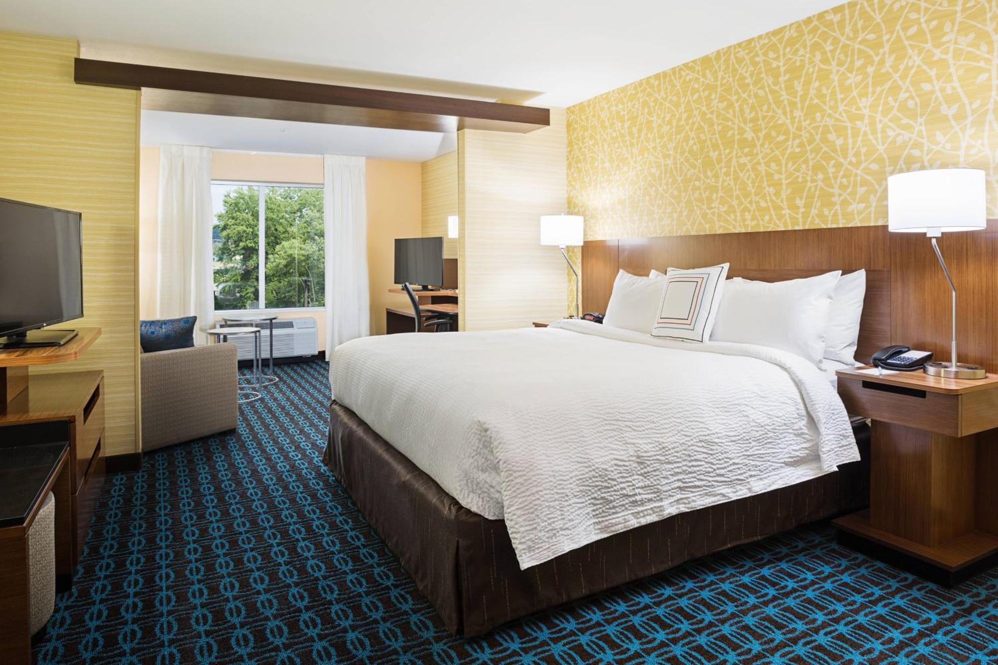 Fairfield Inn & Suites By Marriott Belle Vernon Exterior photo