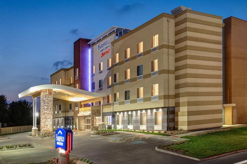 Fairfield Inn & Suites By Marriott Belle Vernon Exterior photo